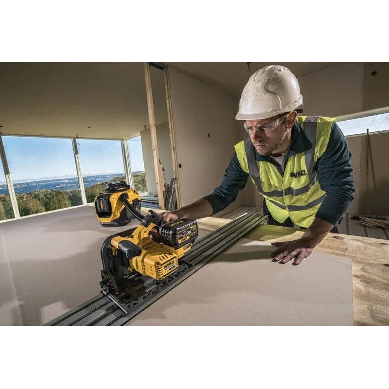 DeWALT XR FLEXVOLT Li-ion 54V Cordless Plunge Circular Saw, 2500–4200 RPM, 165 x 20 mm, TSTAK Case, 4.7 kg (without battery and charger) (DCS520NT)