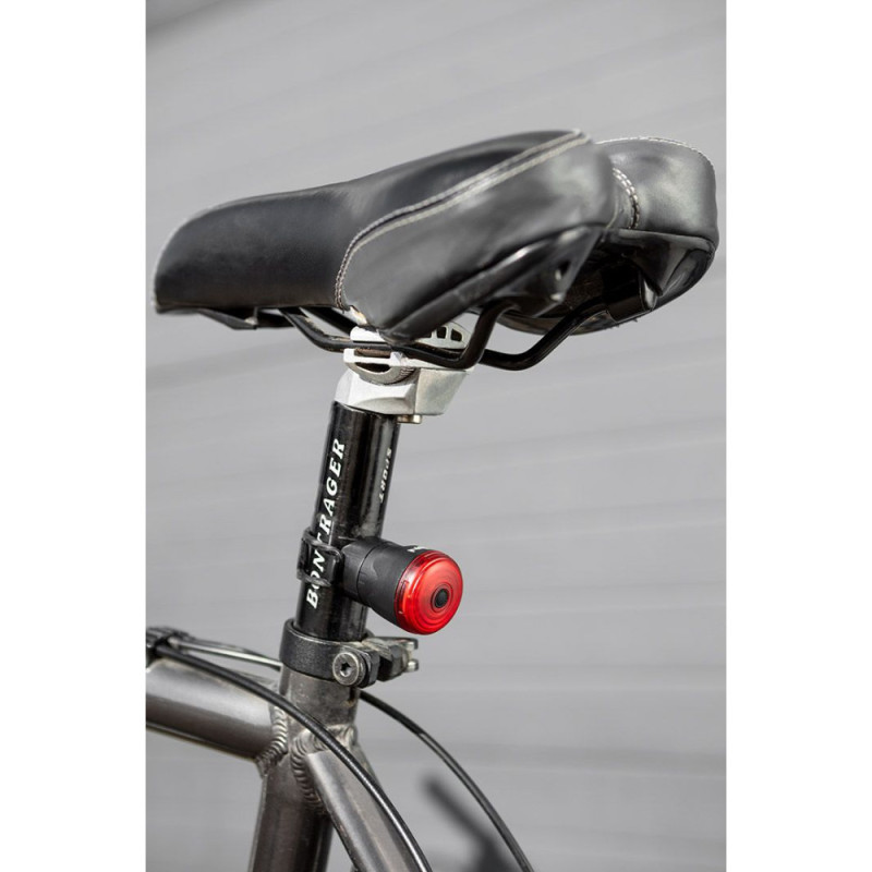 Neo Tools Bicycle tail lamp, 30 lumens, 0.5W, USB, 400 mAh, 6 lighting functions, STOP function, IPX6 (91-003)
