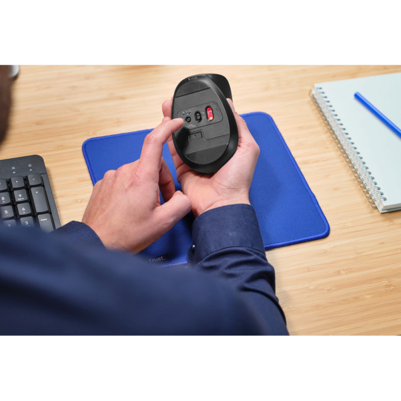 Trust Mouse Bayo 2 Ergonomic, BT/WL/USB-A, black (25146_TRUST)