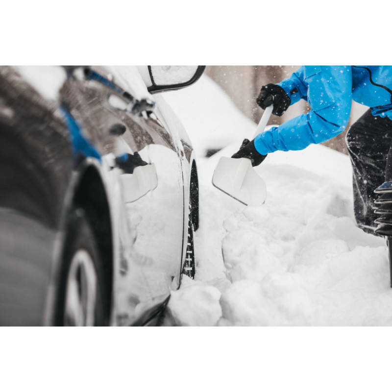 Fiskars Лопата для снега SnowXpert 63см, 520г, нерж сталь/полиамид (автомобильная) (1019347)