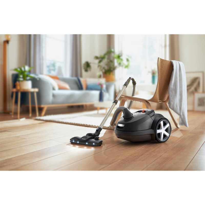 Philips Baggy VC Series 8000, 900W, dust cont -4L, НЕРА 13, LED strip light, black (XD8122/10)