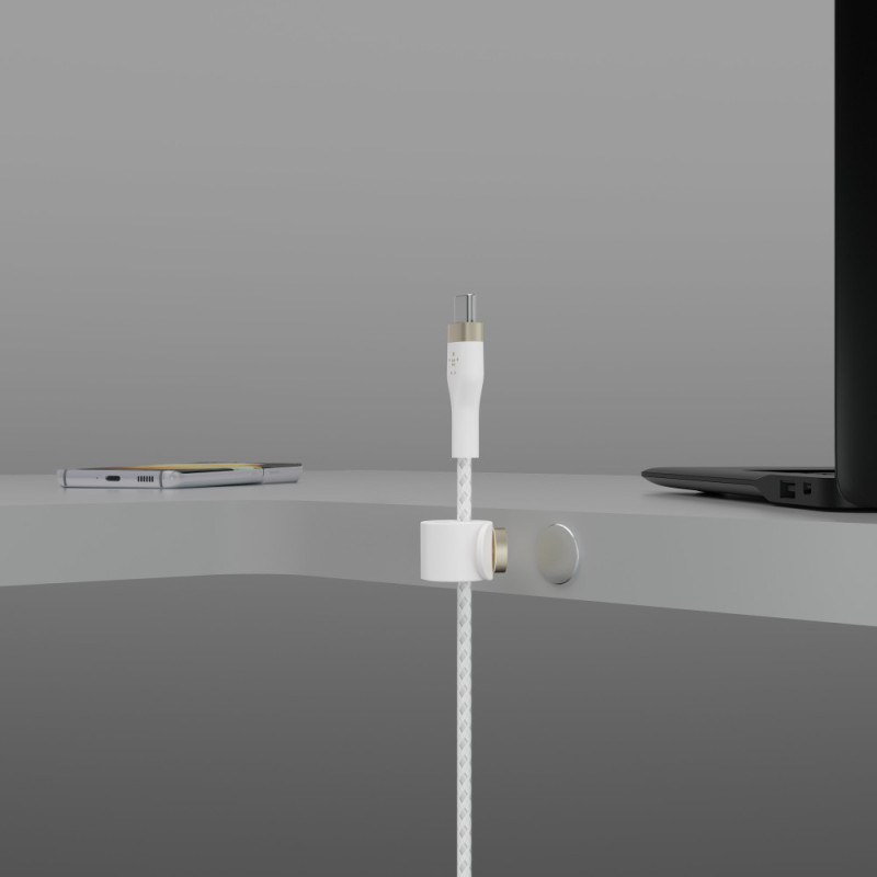 Belkin Cable USB-С - USB-C BRAIDED SILICONE, strap with magnet, 1m, white (CAB011BT1MWH)