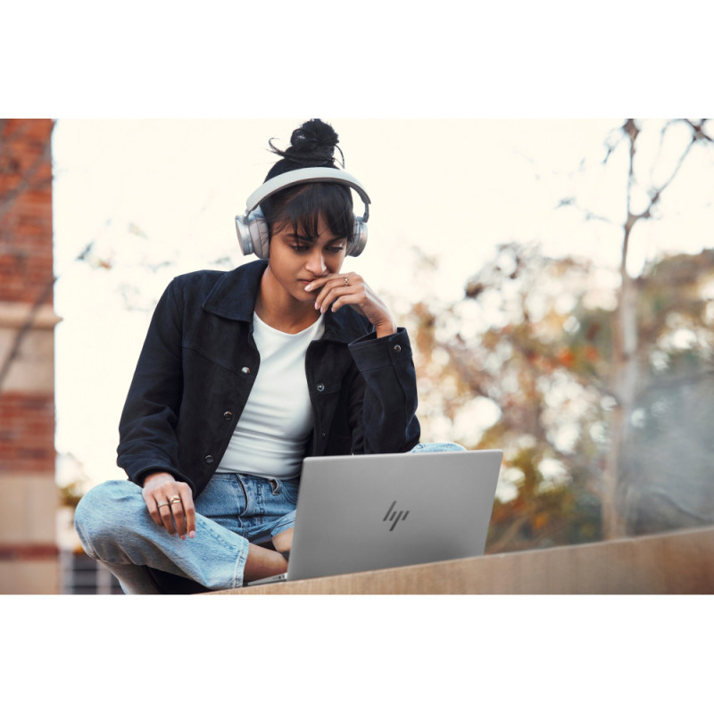 HP Notebook Pavilion Plus 14-eh1006ua 14  2.2K IPS AG, Intel i5-1340P, 16GB, F1024GB, UMA, Win11, silver