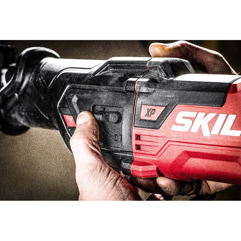 Skil 3480 CB XP 20В 1х5А (11071800303)