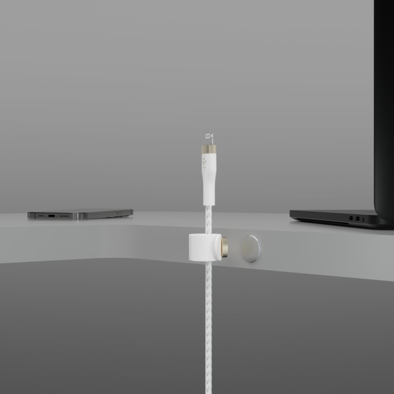 Belkin Cable USB-С - Lightning BRAIDED SILICONE 1m White (CAA011BT1MWH)