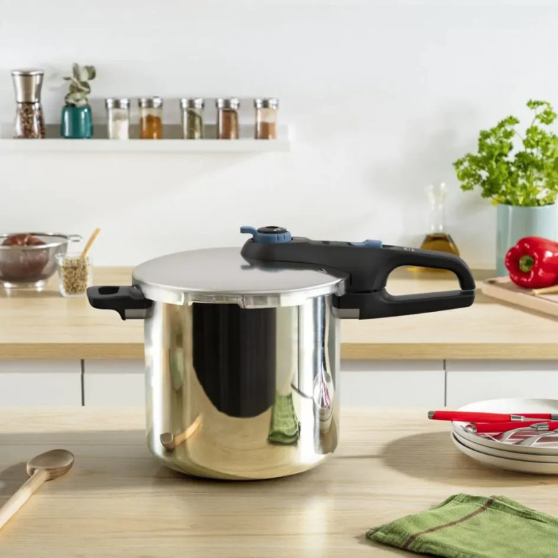 Tefal Скороварка Tefal Secure Trendy, 6л, з паровим кошиком, нержавіюча сталь, пластик (P2580701)
