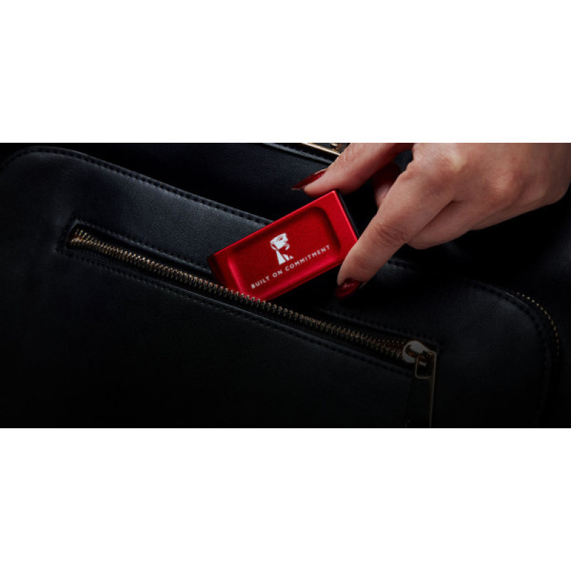 Накопичувач SSD USB Type-C 2TB XS1000 Kingston (SXS1000R/2000GA)