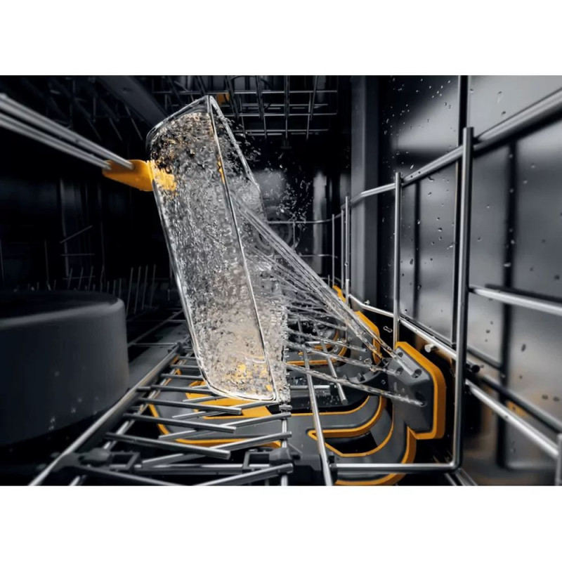 Whirlpool Посудомийна машина вбудовувана, 15компл., A+++, 60см, дисплей, 3й кошик, білий (W7IHT58T)