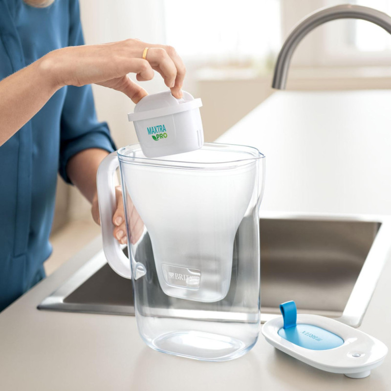 Brita Фильтр-кувшин Style LED MXPro 2.4л (1.4л очищенной воды) синий (1052807)
