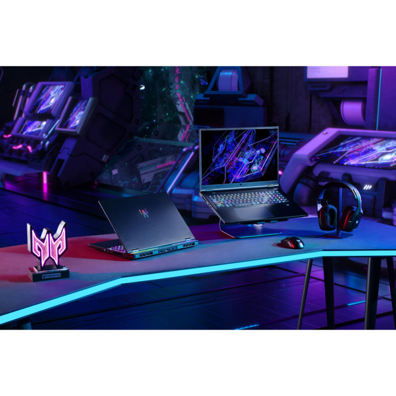 Acer Ноутбук Predator Helios 18 PH18-72 16" WQXGA, Intel i9-14900HX, 32GB, F4TB, NVD4090-16, Lin (NH.QRSEU.001)