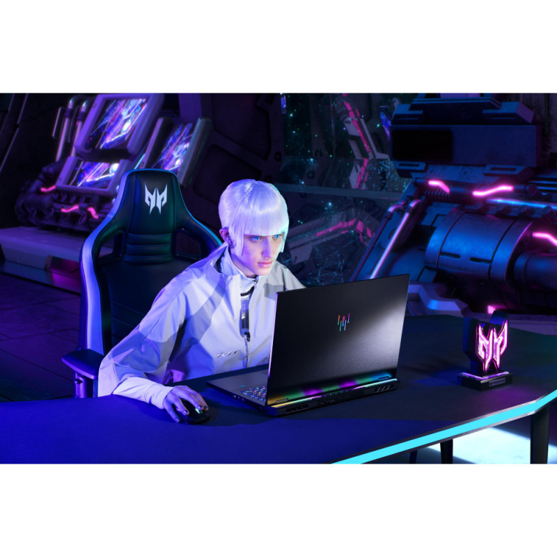 Acer Ноутбук Predator Helios 18 PH18-72 16" WQXGA, Intel i9-14900HX, 32GB, F4TB, NVD4090-16, Lin (NH.QRSEU.001)
