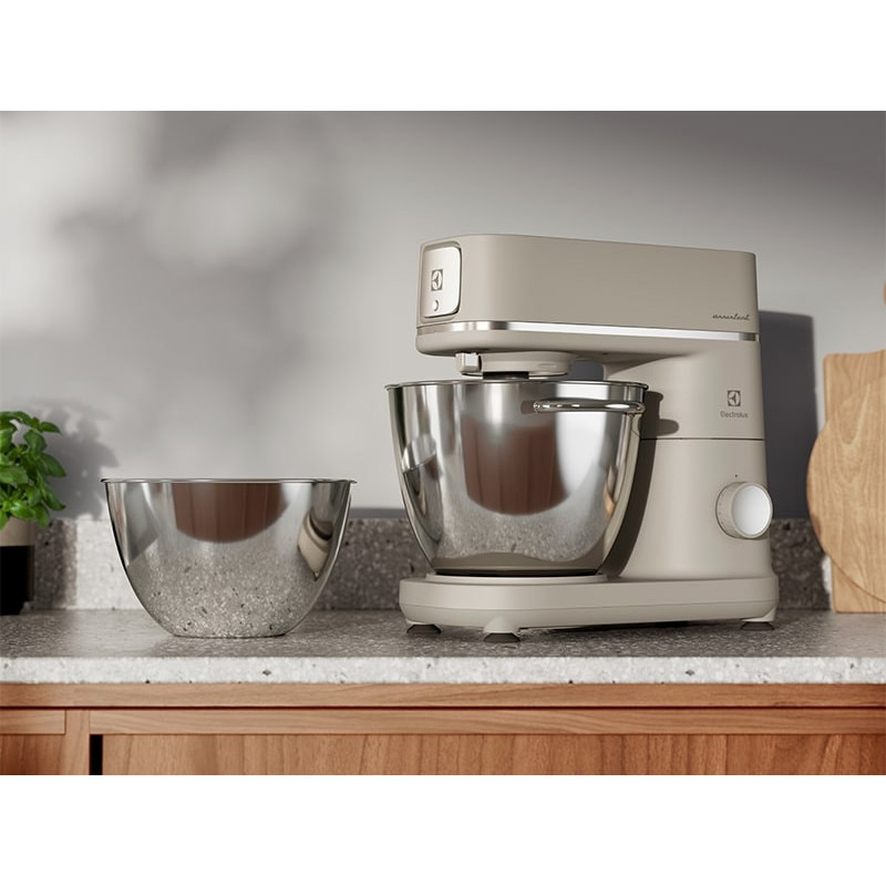 Electrolux Kitchen machine, 1200W, cup-iron, case-iron, nozzles-4, beige (E6KM1-4PPT)