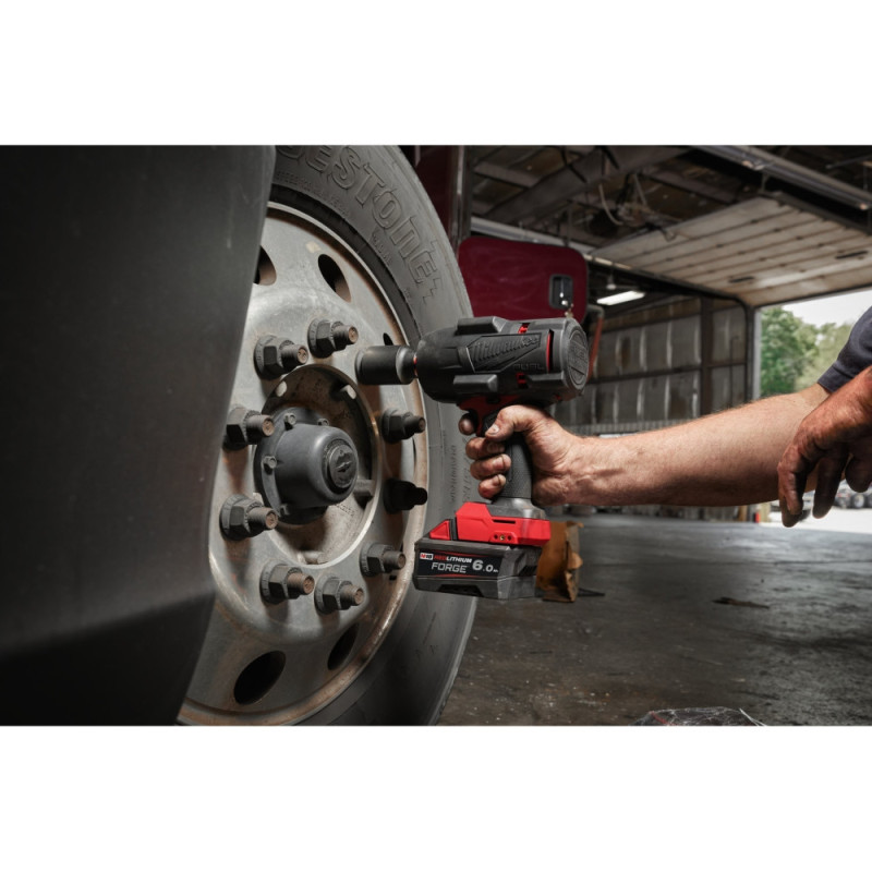 Milwaukee Гайковерт ударний акумуляторний Milwaukee M18 FHIW2F12-0X 18В 1491Нм 0-2000об/хв 1/2" кейс 3.4кг без АКБ та ЗП (4933492782)