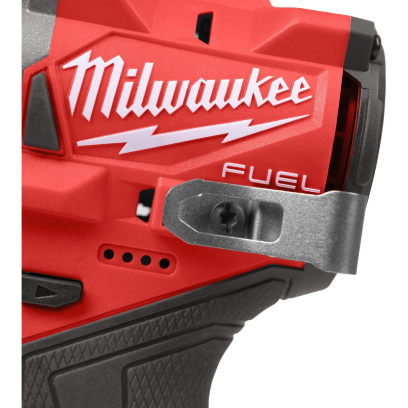 Milwaukee Гвинтоверт ударний акумуляторний M12 FID2-202X 12В АКБ 2х2А·год 0-4000об·хв 170Нм 1/4" ЗП C12C жилет кейс (4933499462)