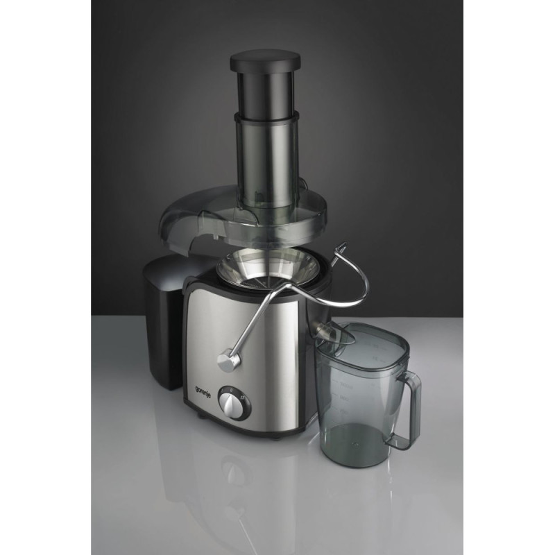 Gorenje centrifugal juicer, 800W, bowl-1.1L, cake-1.5L, whole apple tray, plastic/iron, black (JC805EII)