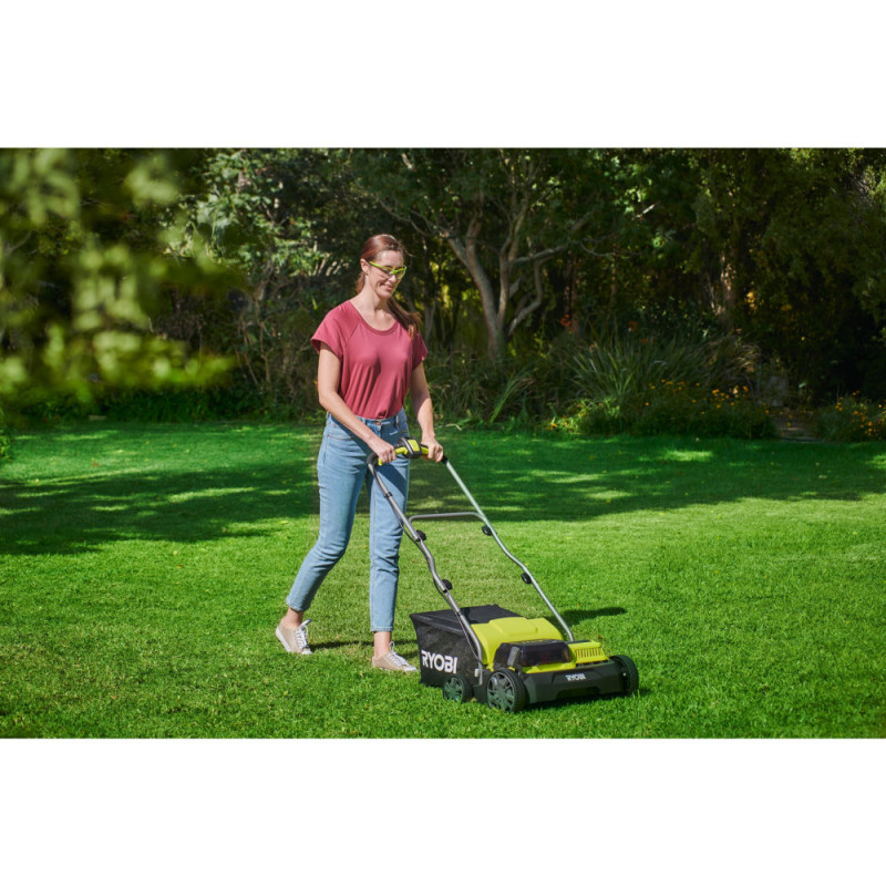 Ryobi Аэратор-скарификатор аккумуляторный ONE+ RY18SFX35A-240 18В акб 2х4А·ч 35см 55л 10кг (5133004549)