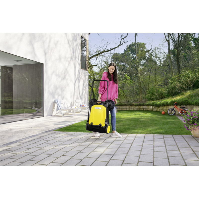 Karcher Подметальная машина S 4 Twin ручная, захват 68см, контейнер 20л, вес 10.2кг
