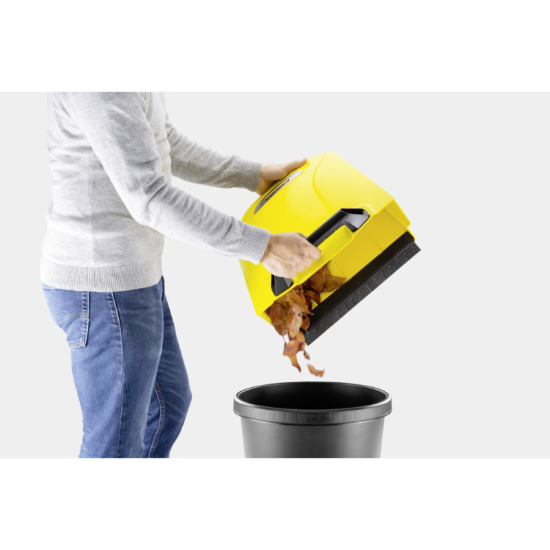 Karcher Подметальная машина S 4 Twin ручная, захват 68см, контейнер 20л, вес 10.2кг