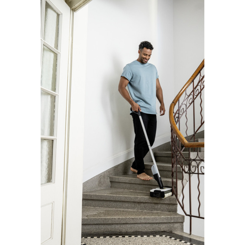 Karcher Машина для миття підлоги ручна FC 2-4 (1.056-200.0)