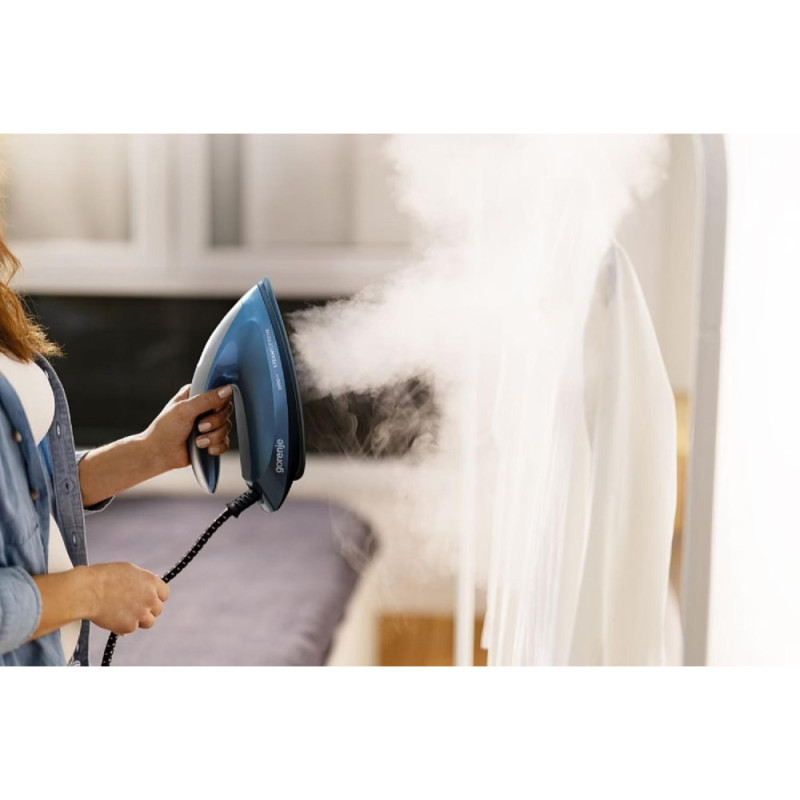 Gorenje Праска-парогенератор, 3000Вт, 1500мл, паровий удар -160гр, дисплей, керам. підошва, синій (SGD3000BBK)