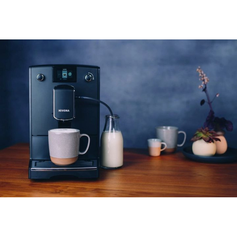 Nivona Coffee machine CafeRomatica, 2,2L, auto capuchino maker, auto recipe-5, black