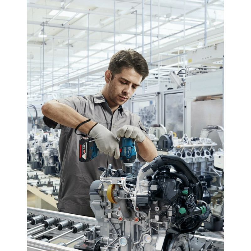 Bosch Cordless Impact Driver Professional GDS 18V-400, 2* 18 В GBA 5 Ah, 400 Nm, 0-2500 rpm, Charger GAL 18V-40, case, square, 1.87 kg (0.601.9K0.020)