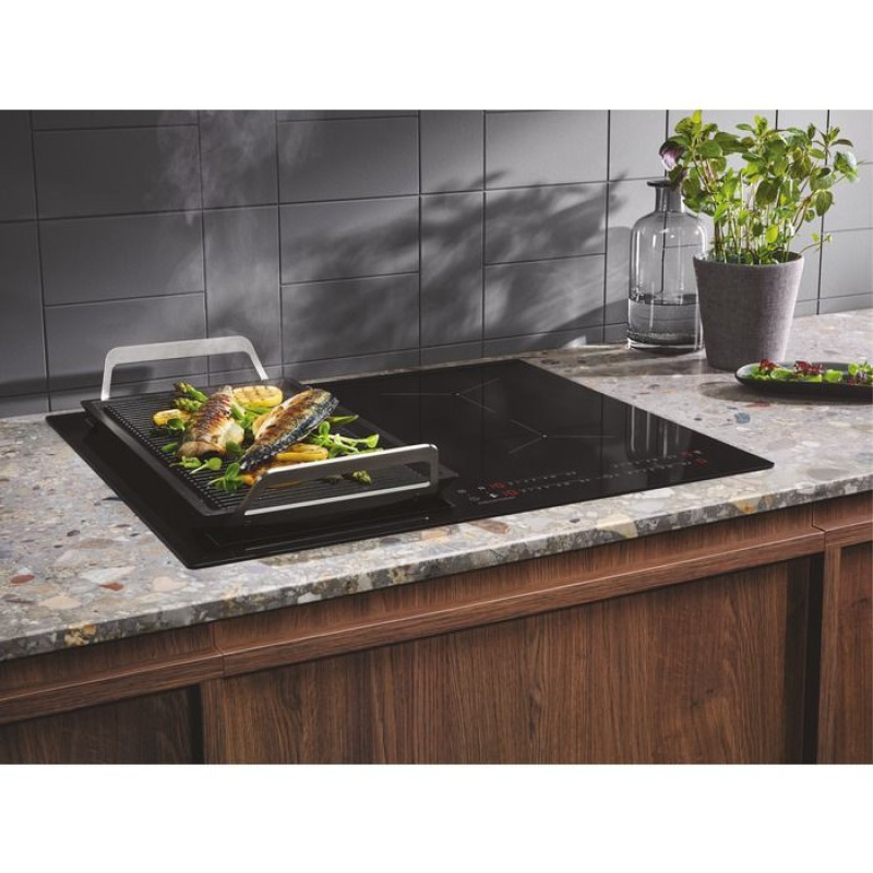 Electrolux Варильна поверхня Electrolux індукційна, 60см, розширена зона, Hob2Hood, чорний матовий (EIV63443CT)