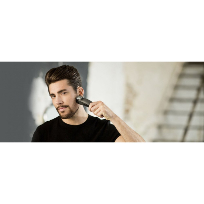 Remington Триммер Beard Boss Pro для бороды и усов, акум., титан.напыл., черный (MB4131)