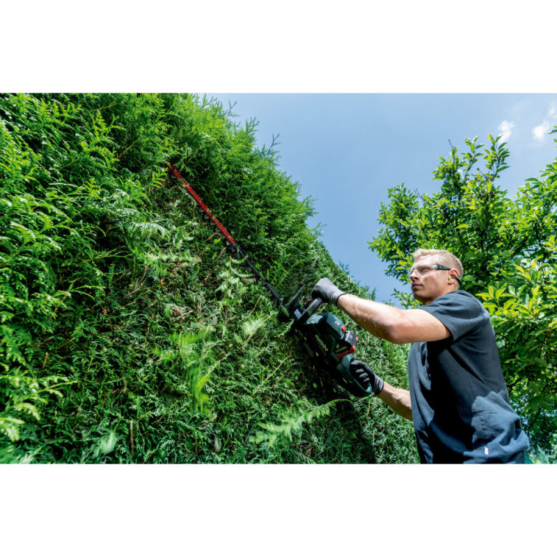 Metabo Cordless Hedge Trimmer HS 18 LTX BL 55, 18V, 55cm, cut 21mm, cutting length 50cm, 4kg (601722850)