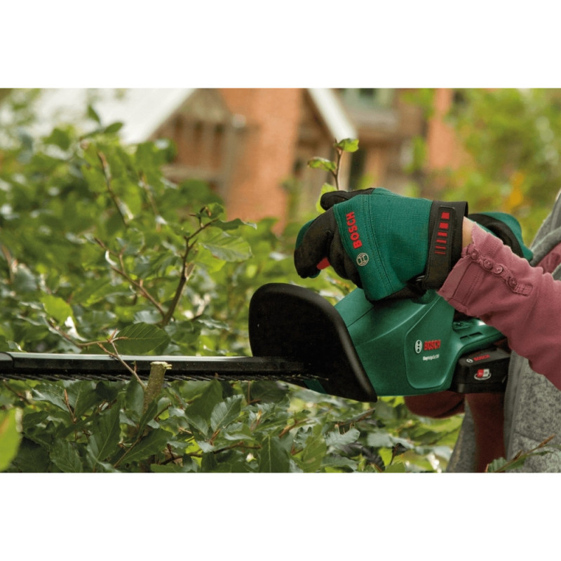Bosch battery-powered hedge trimmer EasyHedgeCut 18-45 18V battery 1x2A h blade 45cm cutting step 15mm spare part 3.7kg (0.600.849.H02)
