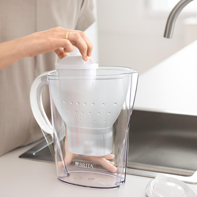 Brita Фильтр-кувшин Marella Memo MXPro 2.4л (1.4л очищенной воды) + 3 картриджа белый (1052791)