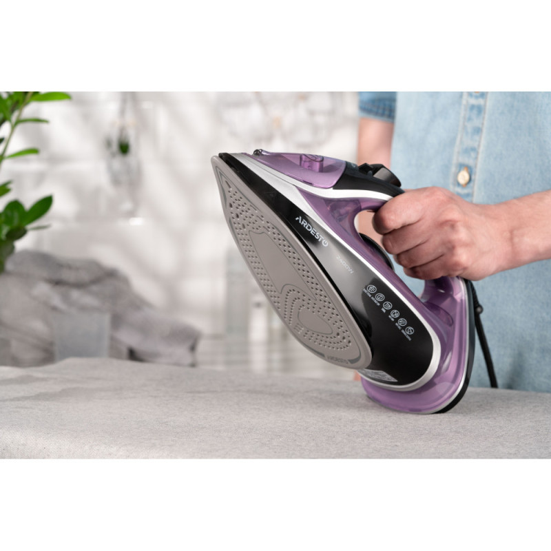 ARDESTO Iron IR-B2234, 2400W, 350ml, steam boost, ceramic soleplate, violet-black