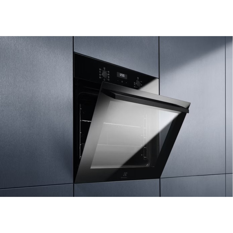 Electrolux Духовой шкаф электрический, 65л, A, дисплей, конвекция, телескопические направляющие, черный (EOF5C50BZ)