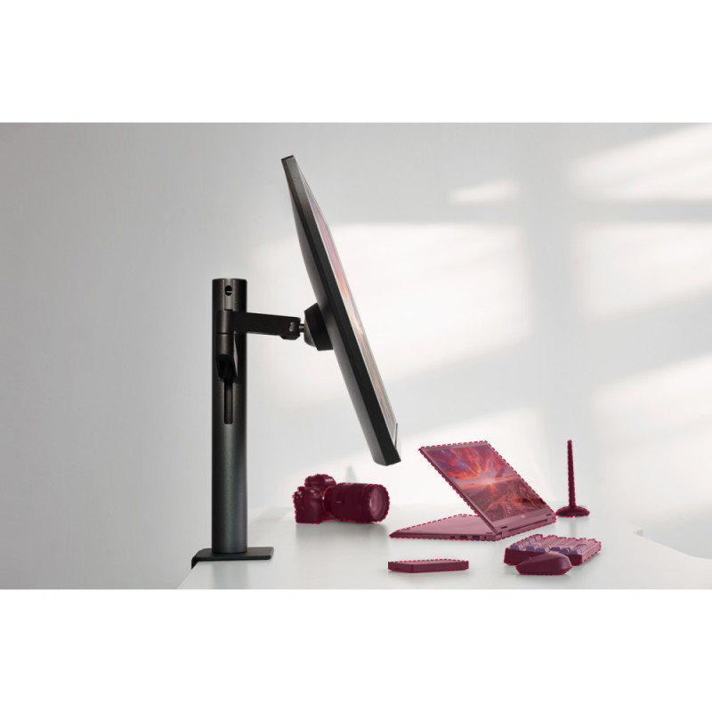 LG Monitor 31.5  32UN880-B 2xHDMI, DP, USB-C, MM, IPS, 3840x2160, 95%DCI-P3, Pivot, HDR10