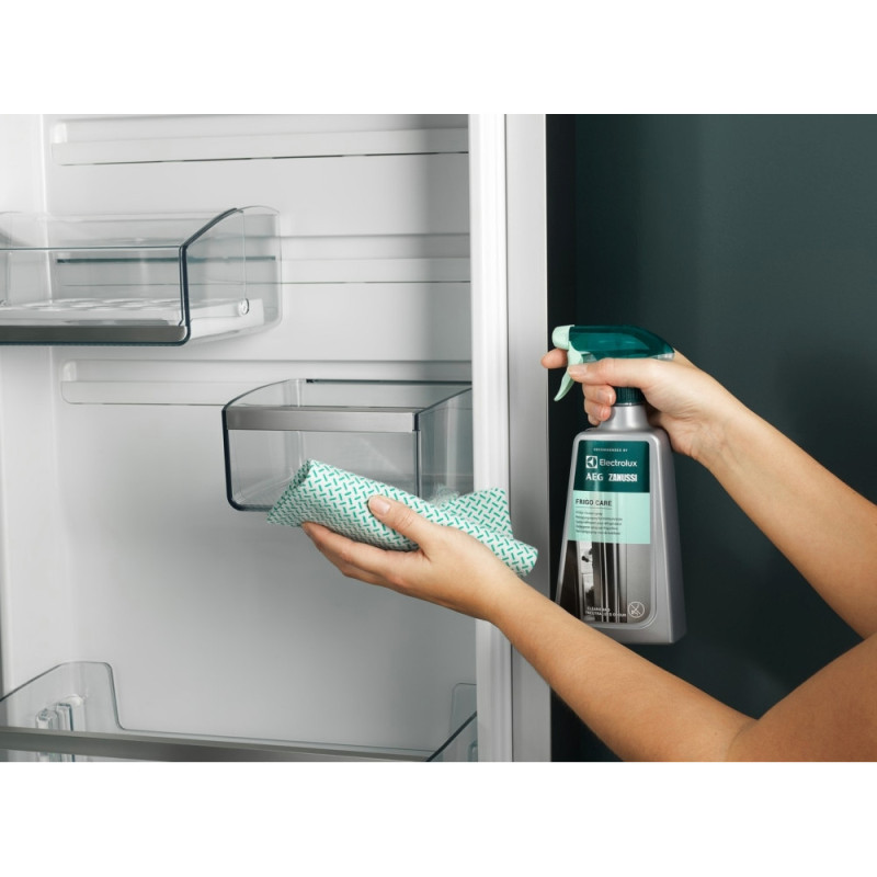 Electrolux Спрей для очистки холодильников, 500мл (M3RCS300)