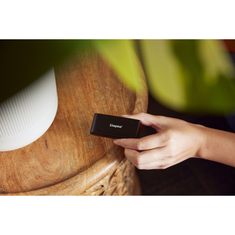 Kingston Portable SSD 2TB USB 3.2 Gen 2 Type-C XS1000 (SXS1000/2000G)