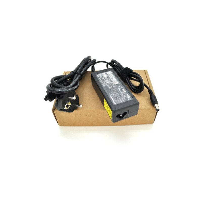 Блок питания к ноутбуку Merlion TOSHIBA 60W 15V 4A, 6.3*3.0 (26324 / LTO60/15-6,36*3,0)