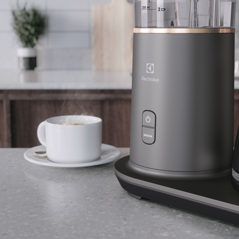 Electrolux Coffe maker drip, 1,25L, ground , black (E7CM1-4MTM)