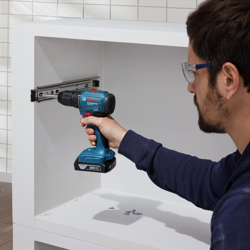 Bosch Cordless Drill Screwdriver GSR 185-LI, 18V 2х2.0 Ah, 50Nm, 20+1, 500/1900rpm, 0.9kg (0.601.9K3.000)