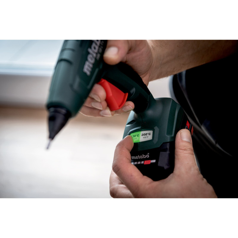Metabo Cordless Glue Gun HK 18 LTX 20, 18В, diameter 11mm, 20g/min, 200/130 degrees, 0.4kg, SOLO (600797850)