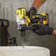 DeWALT Аккумуляторный шуруповерт-дрель XR Li-Ion 18 В, 95 Нм, 450–2000 об/мин, в чехле, вес 1,5 кг без аккумулятора и чехла (DCD991NT)