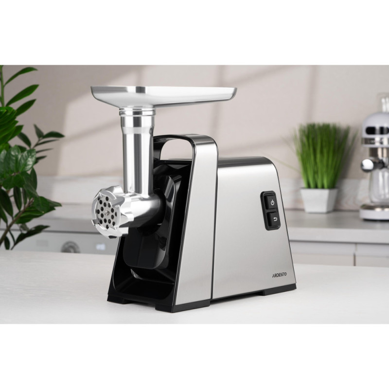 ARDESTO meat grinder, 2400W, 2.2kg/min, 3 cutting plates, sausages nozzle, 4 veg.slicer, tomato juicer, plastik, black-silver (MGK-2400)