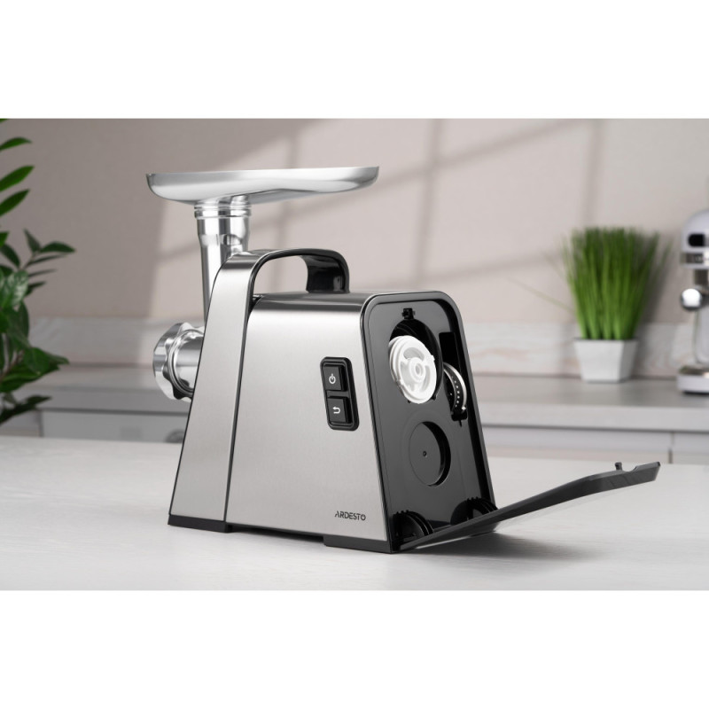 ARDESTO meat grinder, 2400W, 2.2kg/min, 3 cutting plates, sausages nozzle, 4 veg.slicer, tomato juicer, plastik, black-silver (MGK-2400)
