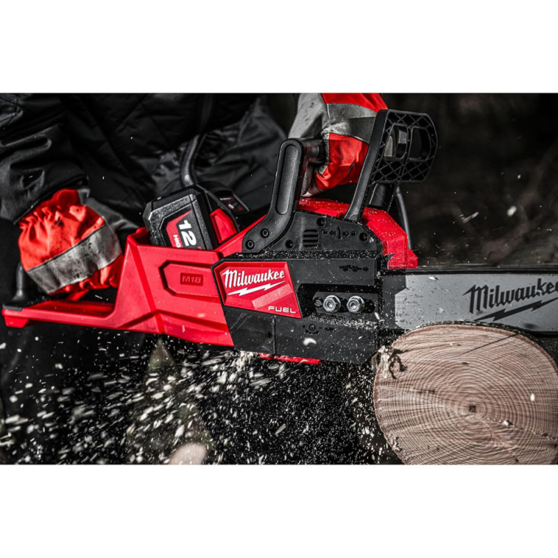 Milwaukee Пила ланцюгова акумуляторна Milwaukee M18 FCHSC-0 18В шина 30см 6.4кг без АКБ та ЗП (4933471441)