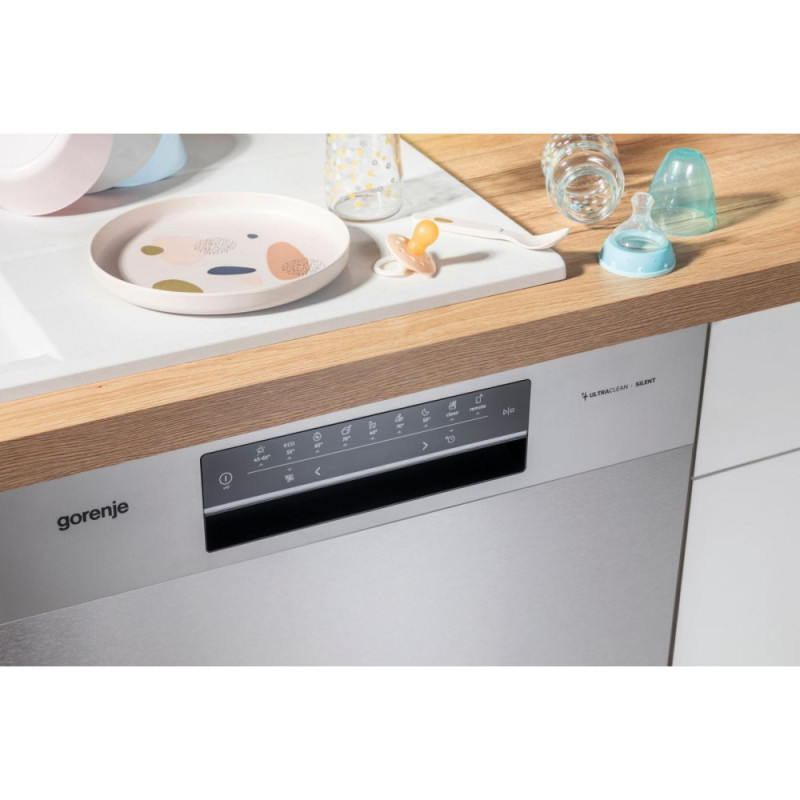Gorenje Dishwasher, 16sets, A++, 60cm, display, 3 basket, AquaStop, silver (GS643E90X)