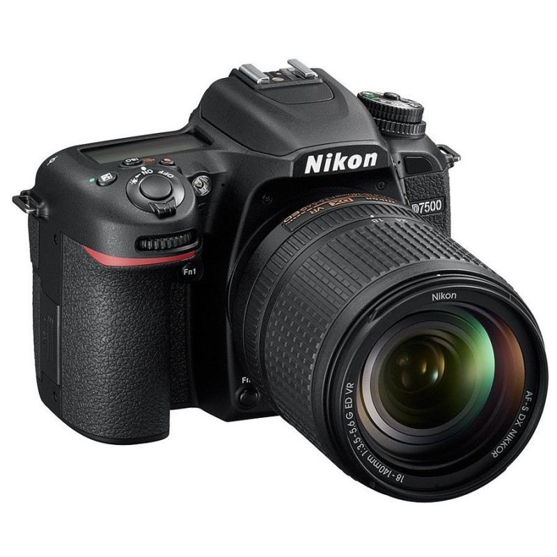 Nikon D7500 + 18-140VR (VBA510K002)