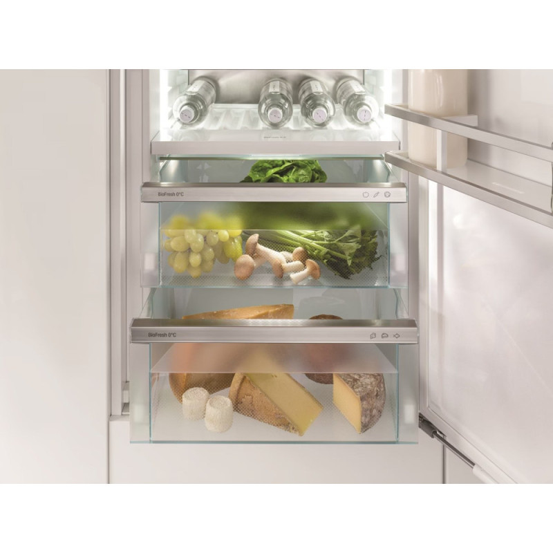 Liebherr Холодильна камера вбудована, 177x55.9х54.6, 291л, А++, ST, диспл внутр., BioFresh, білий (IRBD5150)