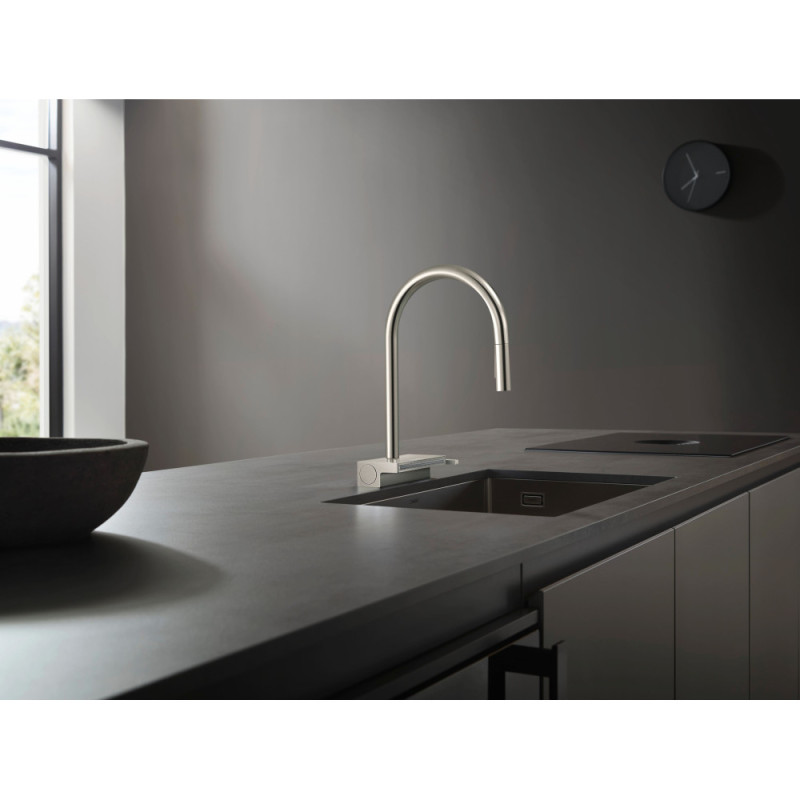 Hansgrohe Смеситель для кухни Aquno Select M81, дл.излива - 220мм, поворотный, вытяжной, 1 рычаг, сталь (73837800)