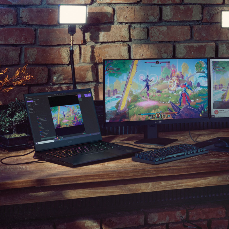 HP Ноутбук OMEN 17-ck2011ua 17.3" QHD IPS AG, Intel i7-13700HX, 32GB, F2048GB, NVD4080-12, DOS, черный (826P5EA)