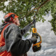 DeWALT Висоторіз ланцюговий акумуляторний безщітковий 18В шина 20см штанга 180-280см 4.0кг без АКБ та ЗП (DCMPS567N)